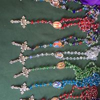 🌿 Rosarium Vivum (Rosario vivo — Rosarios artesanales)