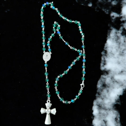 Rosarios con cruz con corazón