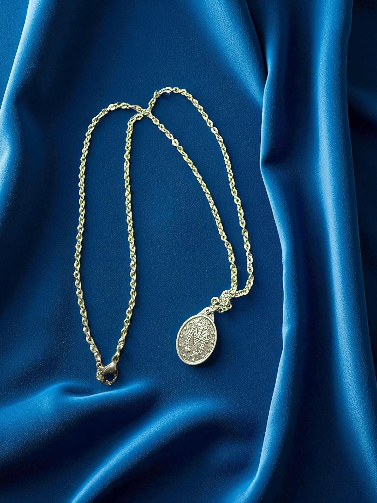 ✨ Medalla de la Virgen Milagrosa – 20 mm María ✨