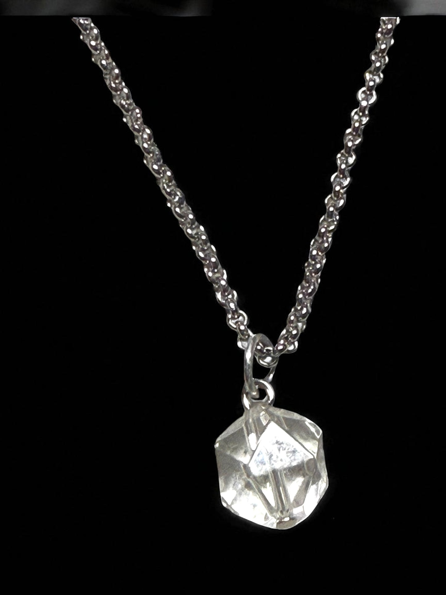 Cuarzo Cristal Triple A 10mm con Cadena de Acero Inoxidable